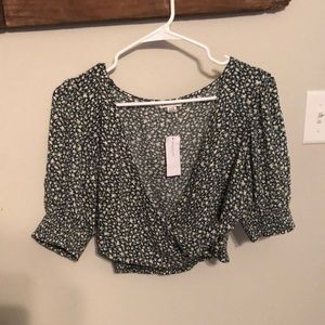 Floral American Eagle crop top